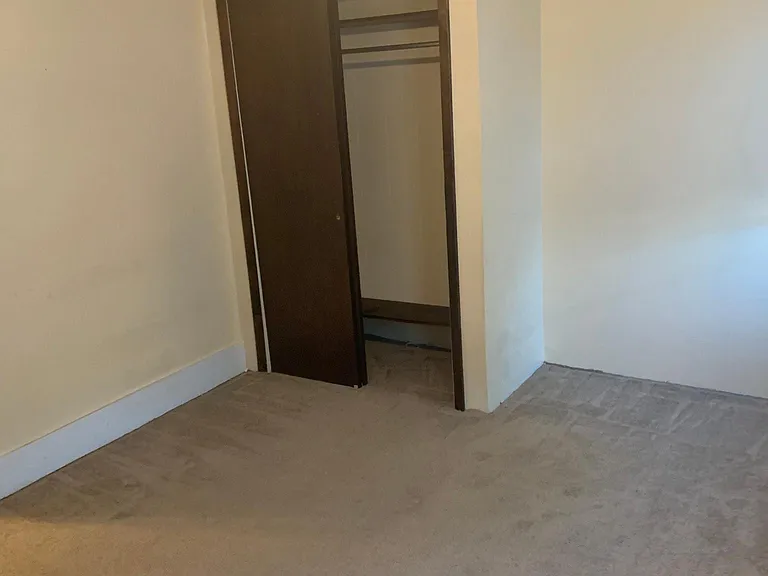 532 New Elm St — Photo 16