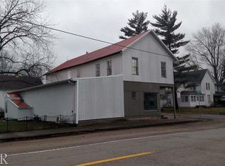 102 S Griffin St, Armington, IL 61721