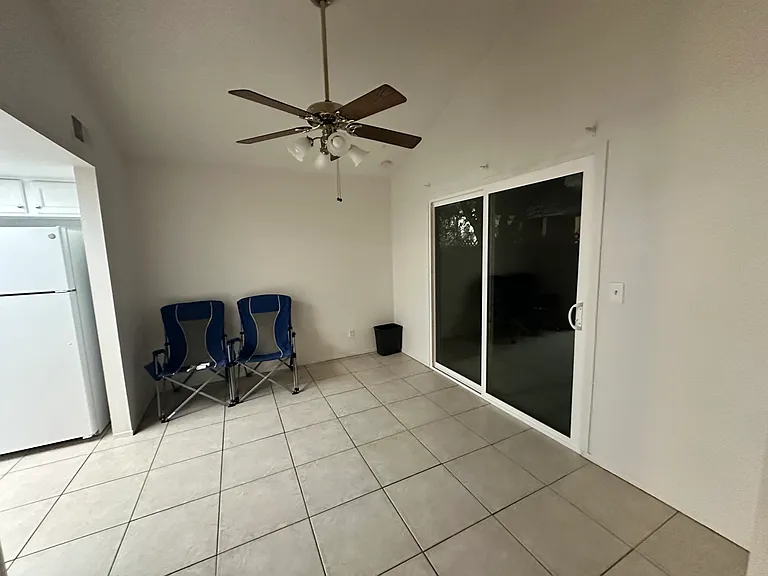6665 Gatehouse Ln — Photo 10