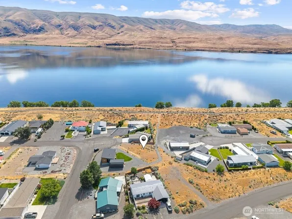407 Island View SW, Mattawa, WA 99349