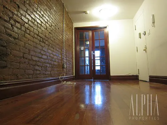 Rented by Alpha Properties NYC I LLC | media 44