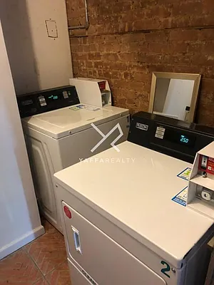 Rented by Yaffa Realty LLC | media 17