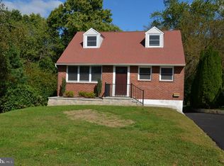 305 Central Ave, Hatboro, PA 19040