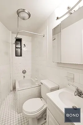 Rented by Bond New York | media 26