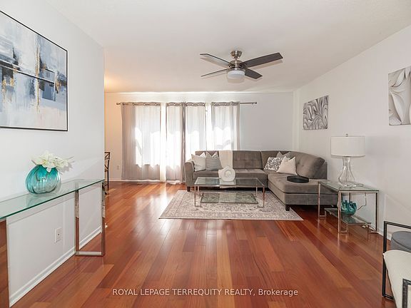 2nd image of 1214 Trowbridge Dr