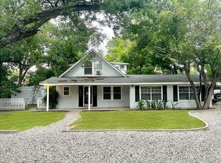 208 W Pafford St, Del Rio, TX 78840