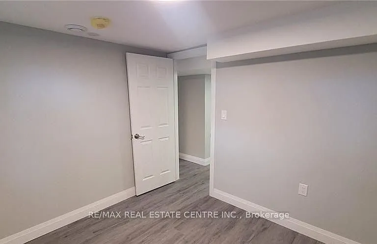 5 Orlanda Rd #BASEMENT — Photo 16