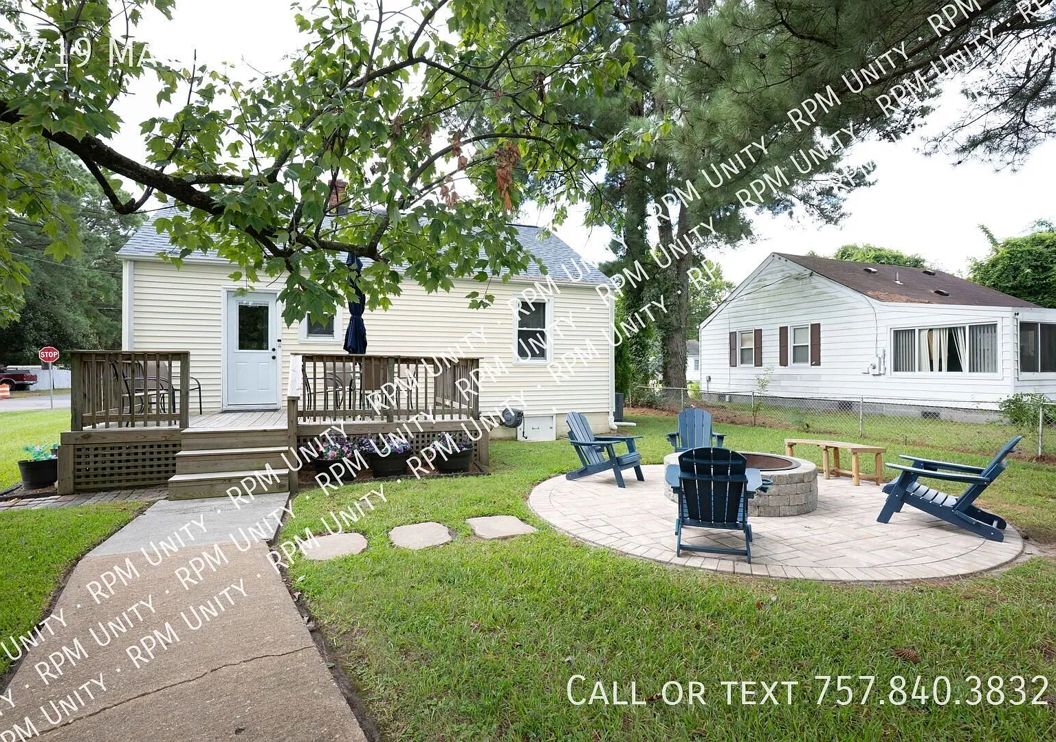 Welcome Home to 2719 Mark St! — Photo 3