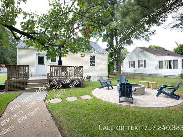 2719 Mark St, Chesapeake, VA 23324