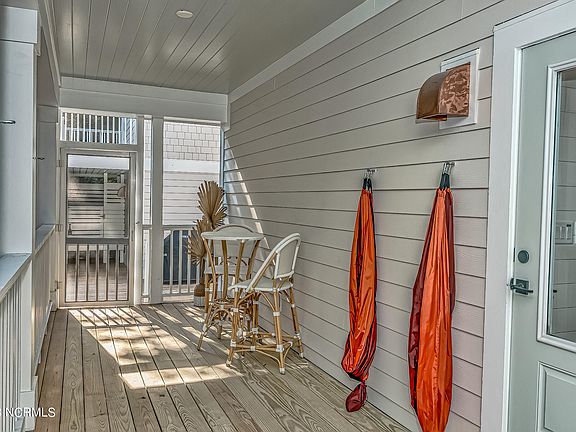 5th image of 448 Kitty Hawk Woods Way