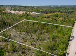 1436 Vanderlip Rd, Traverse City, MI 49686