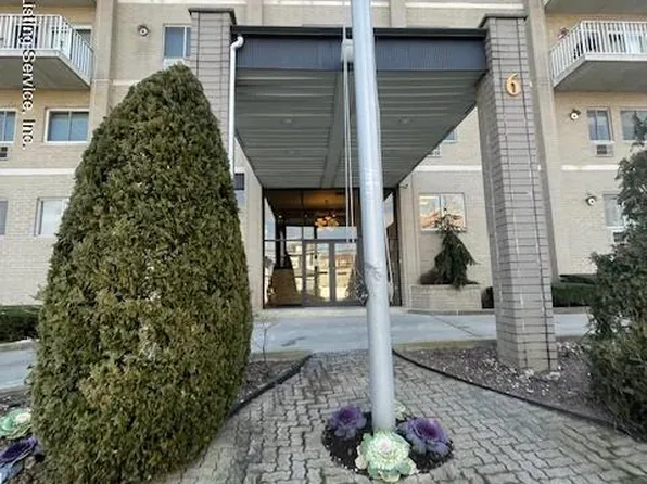 6 New Ln APT 6L, Staten Island, NY 10305