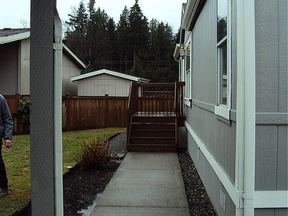 3rd image of 5711 100th St NE Unit 7