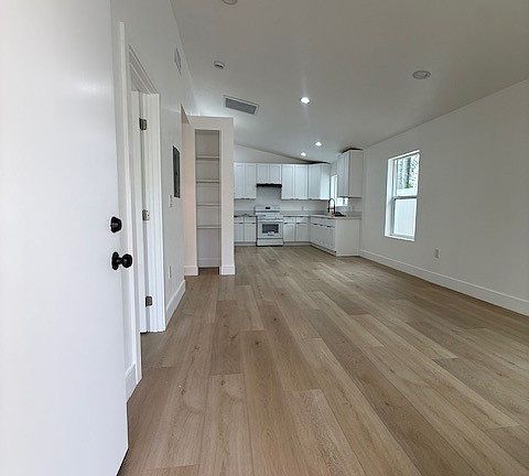 2nd image of 700 Blake Rd