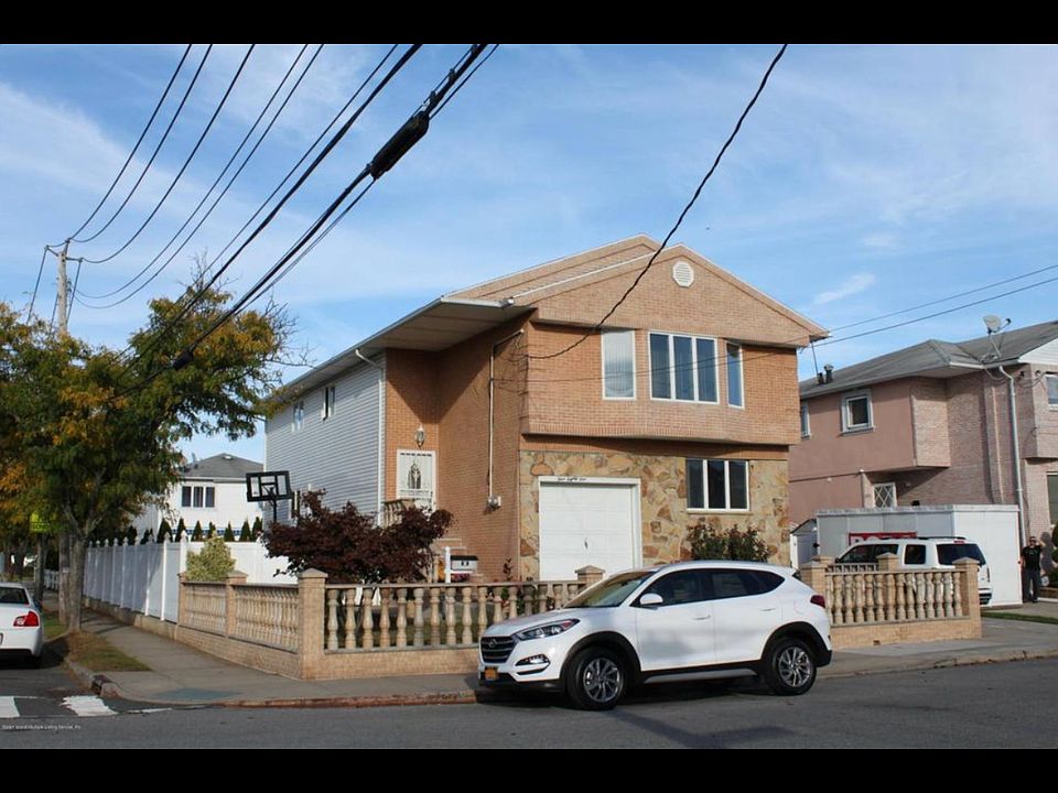 1st image of 481 Naughton Ave