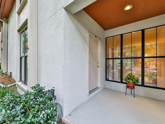 2nd image of 703 Wood Hill Dr #703