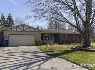 2410 Rockhill Ct, Jenison, MI 49428