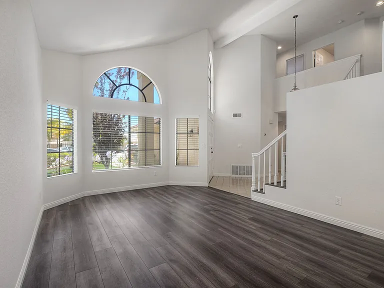 12993 Brome Way — Photo 4