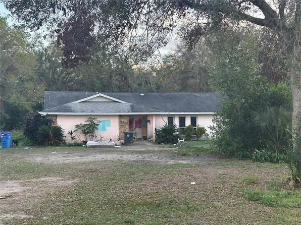 3133 Washington Rd, Valrico, FL 33594