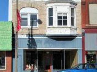 214 E Main St, Streator, IL 61364
