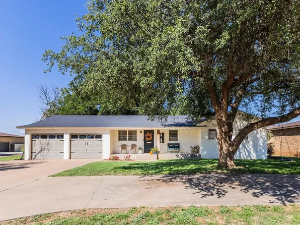 2430 N 4th St, Tahoka, TX 79373