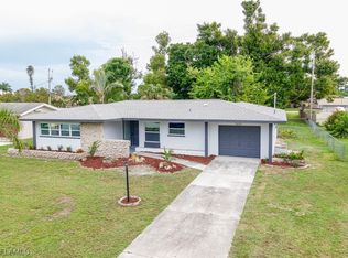 2635 SE 17th Ave, Cape Coral, FL 33904