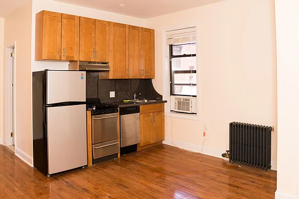 Rented by Nooklyn NYC LLC | media 54