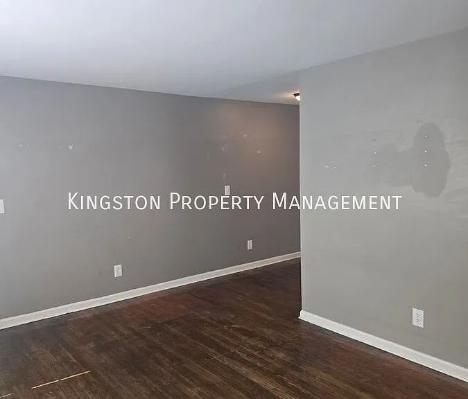 1484 Etawah Dr #3 — Photo 8