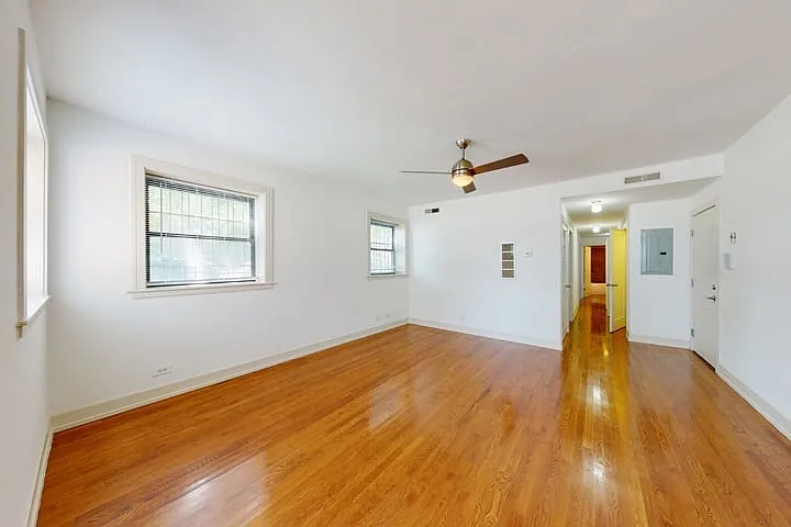 5234-5244 S. Ingleside Avenue — Photo 10