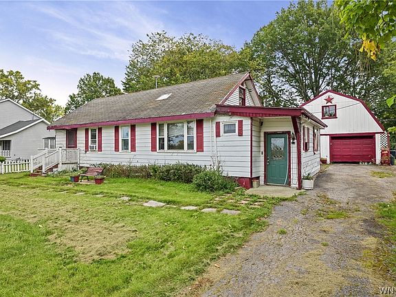 3rd image of 3031 W River Rd