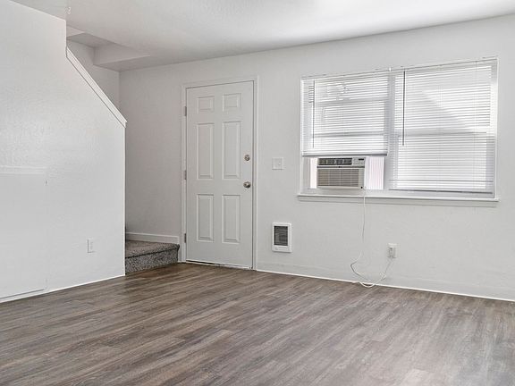 2nd image of 202 E Colorado Ave #3
