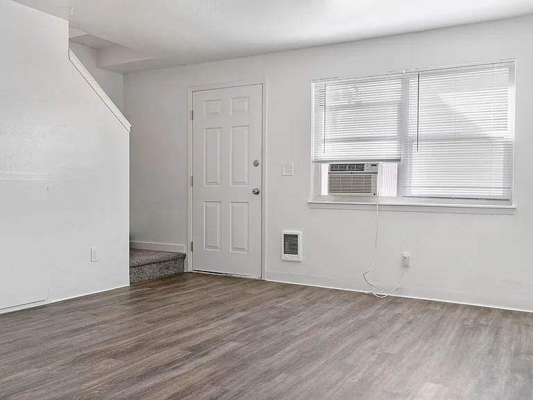Colorado Townhomes — Photo 15