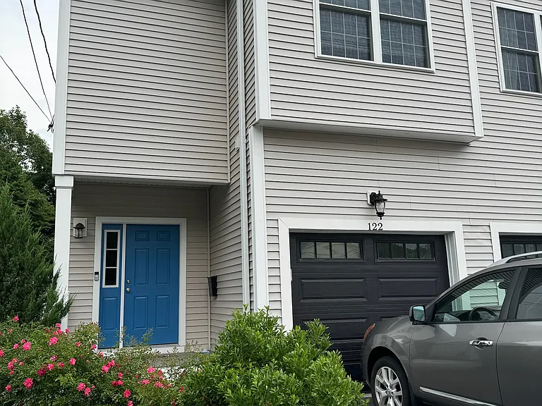 122 Milton St #122 — Photo 39
