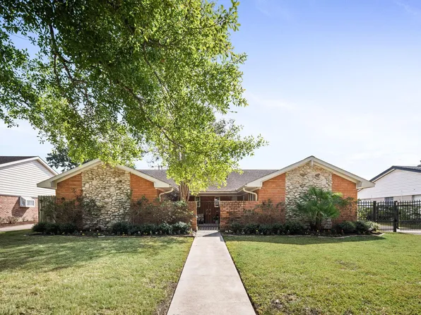 5743 Jason St, Houston, TX 77096