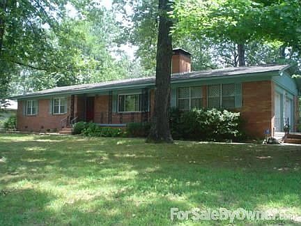 1132 N. 57th Place, Fort Smith : Quiet street with great neighbors! Plenty of shade.