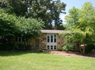 1510 Barcelona Dr, Knoxville, TN 37923