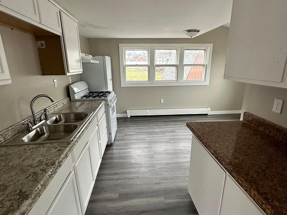 145 Osborne St, Auburn, NY 13021 Zillow