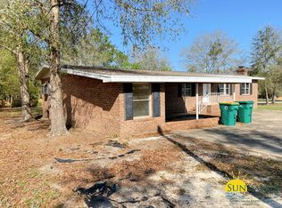 2424 Lake Silver Rd, Crestview, FL 32536
