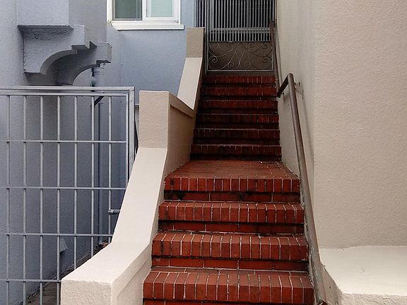 House front stairs