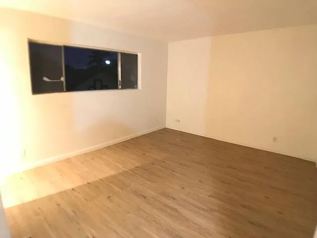 4130 Duquesne Ave #4 — Photo 11