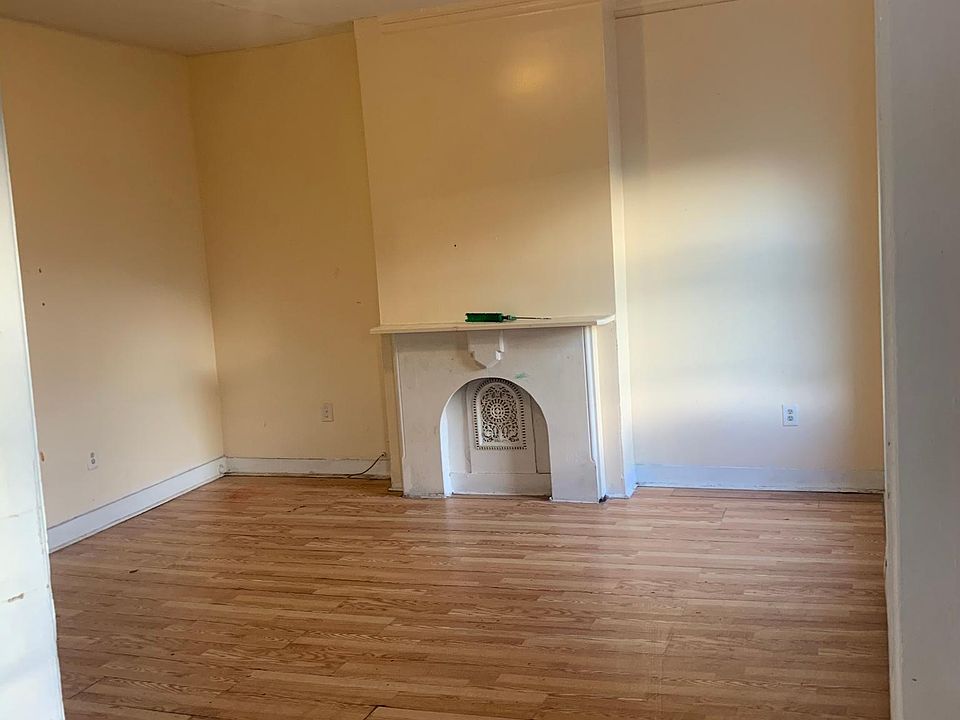 2nd image of 335 Clinton Ave Floor 3