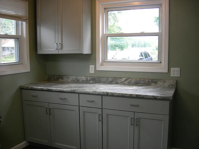 2041 Newport Ave — Photo 4