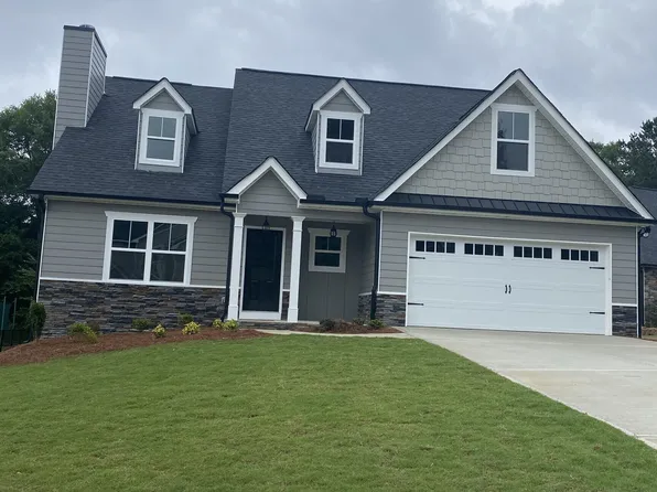 307 Stonecrest Dr, Carrollton, GA 30116