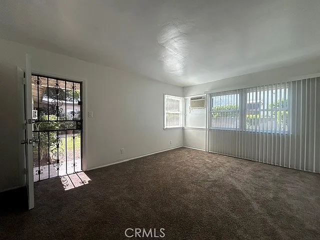 226 Garnet Way #C — Photo 2