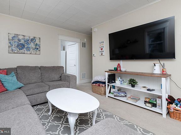 2nd image of 10 E Linden Ave #A