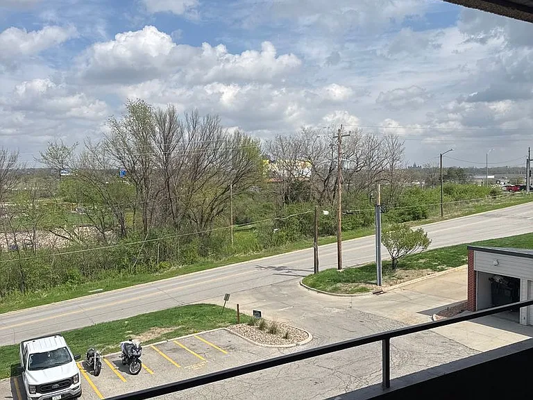 The Village at Gray's Lake Apartments - Des Moines — Photo 43