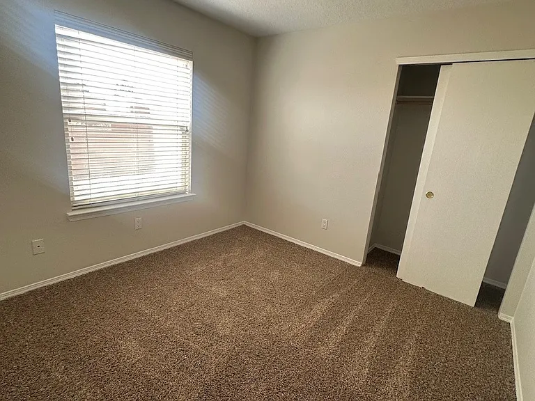 7300 Winslow Pl NW — Photo 11