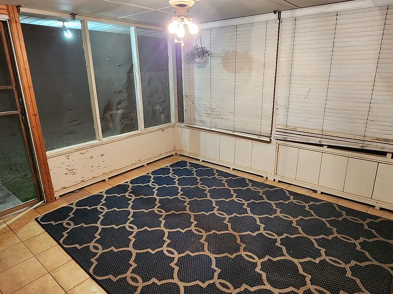 7916 Duane Dr — Photo 5