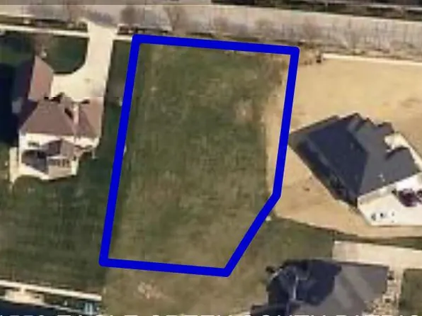 1553 Eagle Creek Dr S, Marion, OH 43302