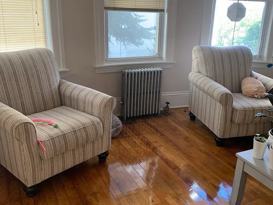 1-120 Elm St #1